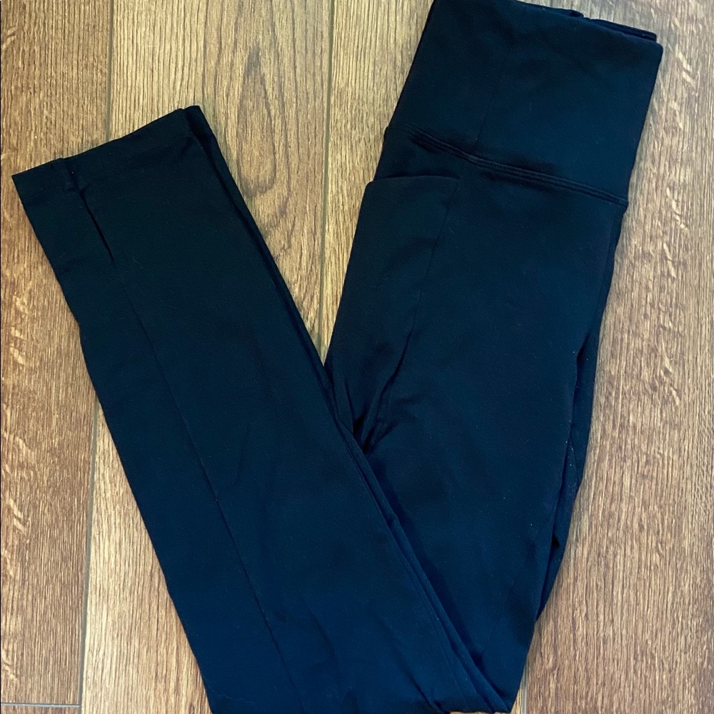 Athleta leggings.